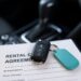 Documentación de alquiler de coche con llaves 2025