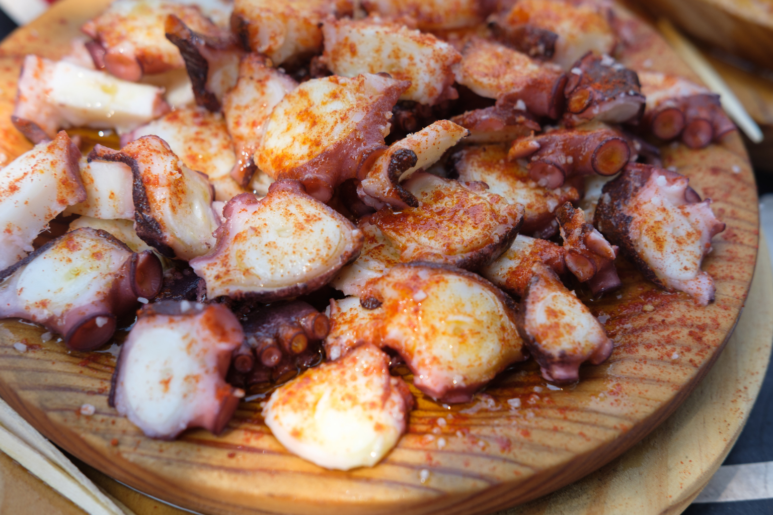 Plato de pulpo a feira típico gallego