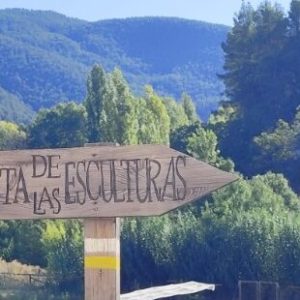 RUTA DE LAS ESCULTURAS EN BOGARRA: NATURALEZA Y ARTE EN LA SIERRA DEL SEGURA